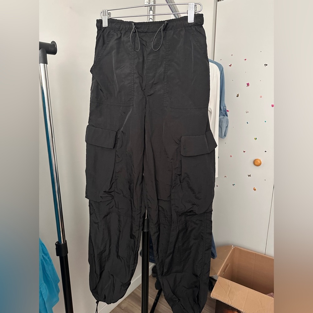 Refuge Black Cargo Pants